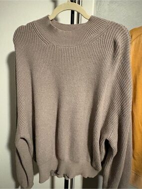 78 & Sunny 2X Taupe Ribbed Mock Neck Oversized Sweater